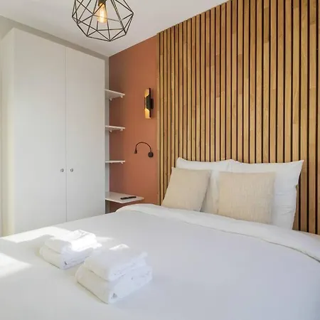 31 8pers 3 Bedroom Pere Lachaise  Nation Paris