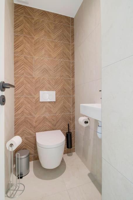 31 8pers 3 Bedroom Pere Lachaise  Nation *